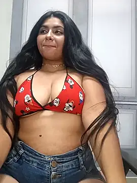 Snapshot of Scarleth_horny chatting on October 5, 2025, 10:06 am Scarleth horny online show from October 5, 2025, 10:06 am