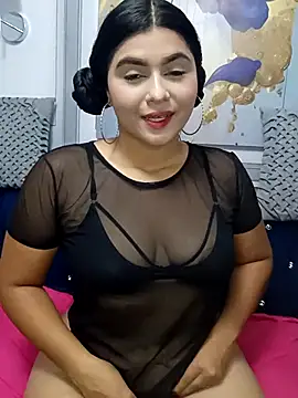 Snapshot of Scarleth_horny chatting on October 23, 2025, 9:24 pm Scarleth horny online show from October 23, 2025, 9:24 pm