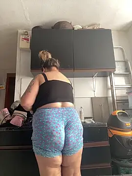 bruna438 online show from February 23, 2026, 11:11 am