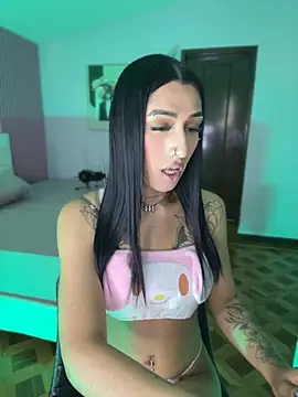 Snapshot of _Denisse444 chatting on October 7, 2025, 10:11 pm  Denisse444 online show from October 7, 2025, 10:11 pm