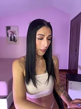 Snapshot of _Denisse444 chatting on October 3, 2025, 8:43 pm  Denisse444 online show from October 3, 2025, 8:43 pm