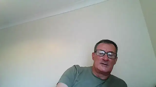 goldenman59 online show from September 10, 2025, 11:42 am