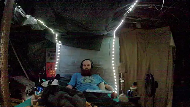 Cowboy815 online show from November 29, 2025, 1:39 am