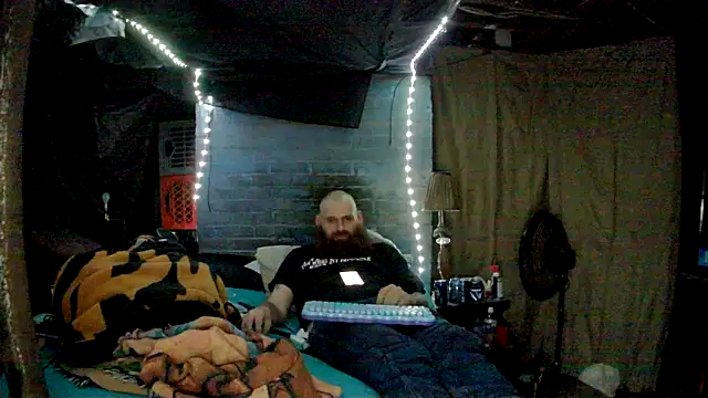 Cowboy815 online show from November 23, 2025, 6:23 am