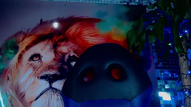 Cristal Gem1 online show from December 18, 2025, 12:38 am