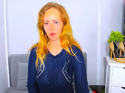 Snapshot of LyraHotty chatting on October 24, 2025, 3:22 pm LyraHotty online show from October 24, 2025, 3:22 pm