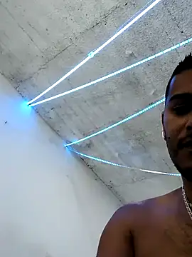 Snapshot of salo-rousee chatting on September 18, 2025, 7:06 pm salo-rousee online show from September 18, 2025, 7:06 pm