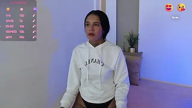 Glory girl online show from February 2, 2026, 10:53 pm