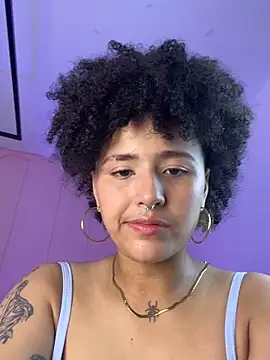 LiaaMoretzz online show from September 27, 2025, 4:18 am