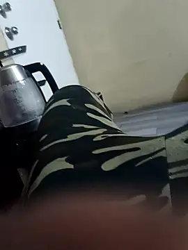 Lavz1995 online show from January 10, 2026, 1:50 pm