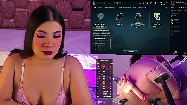 Snapshot of AntonellaVegas chatting on October 8, 2025, 5:42 am AntonellaVegas online show from October 8, 2025, 5:42 am