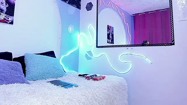 Snapshot of oliver_mr_ chatting on September 20, 2025, 3:17 pm oliver mr  online show from September 20, 2025, 3:17 pm