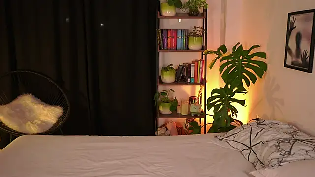 Snapshot of EROS_AND_ALAN chatting on October 1, 2025, 3:55 am EROS AND ALAN online show from October 1, 2025, 3:55 am