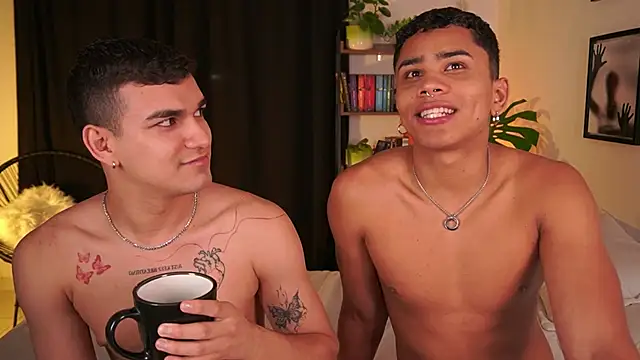 Snapshot of EROS_AND_ALAN chatting on September 30, 2025, 3:34 am EROS AND ALAN online show from September 30, 2025, 3:34 am