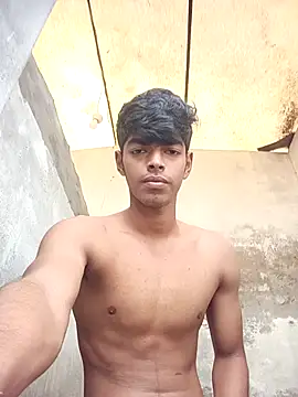 monster 33 online show from October 29, 2025, 5:06 am