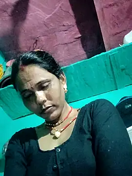 Snapshot of Pooja750 chatting on September 26, 2025, 9:10 pm Pooja750 online show from September 26, 2025, 9:10 pm