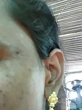 Snapshot of Pooja750 chatting on September 27, 2025, 11:05 am Pooja750 online show from September 27, 2025, 11:05 am