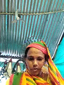 Snapshot of Pooja750 chatting on October 3, 2025, 3:41 am Pooja750 online show from October 3, 2025, 3:41 am