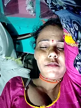 Snapshot of Pooja750 chatting on September 27, 2025, 11:11 pm Pooja750 online show from September 27, 2025, 11:11 pm