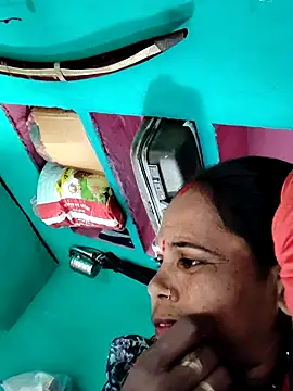 Pooja750 online show from March 15, 2026, 5:25 am