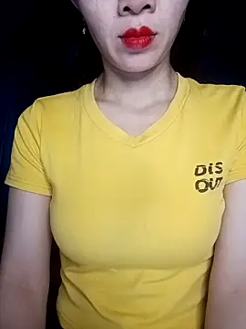 Snapshot of Vyvyy06 chatting on September 25, 2025, 10:16 pm Vyvyy06 online show from September 25, 2025, 10:16 pm