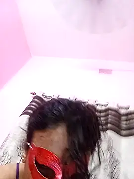 Snapshot of Gullapi chatting on September 25, 2025, 8:26 pm Gullapi online show from September 25, 2025, 8:26 pm