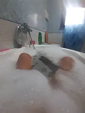 Snapshot of gigilola84 chatting on October 17, 2025, 8:39 am gigilola84 online show from October 17, 2025, 8:39 am