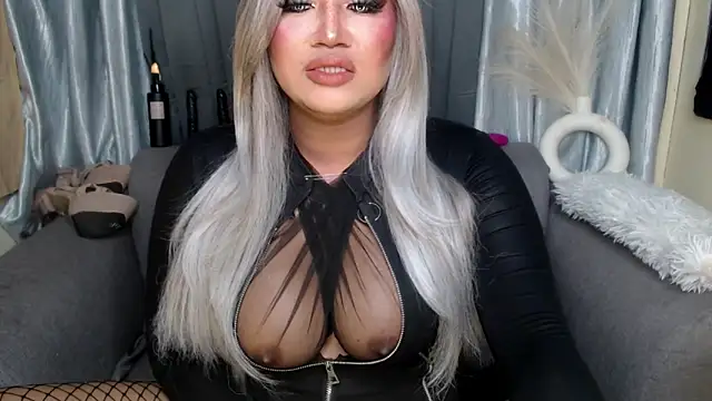 Snapshot of DOMINANT_10inchsCOCK chatting on October 19, 2025, 3:20 am DOMINANT 10inchsCOCK online show from October 19, 2025, 3:20 am