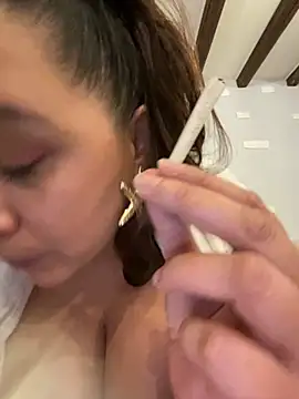 Big Boob Gang online show from November 21, 2025, 9:25 pm