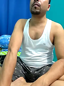 Snapshot of BindaasBong chatting on September 18, 2025, 12:52 pm BindaasBong online show from September 18, 2025, 12:52 pm