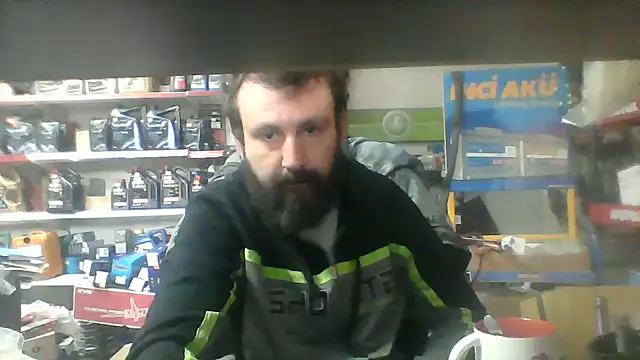 vihand22 online show from September 25, 2025, 7:25 am