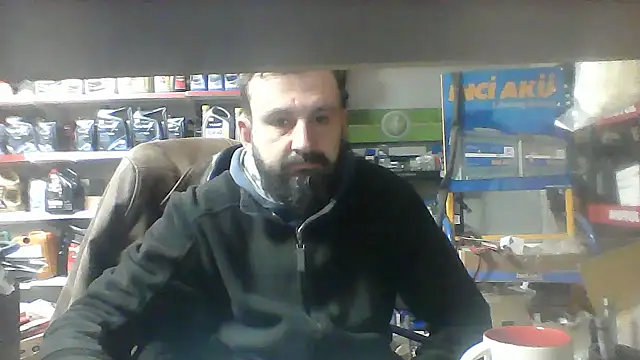 vihand22 online show from October 21, 2025, 6:24 am