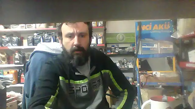 vihand22 online show from September 30, 2025, 8:53 am