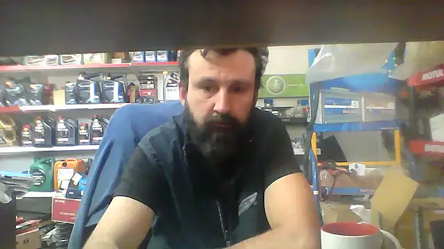 vihand22 online show from September 15, 2025, 9:21 am
