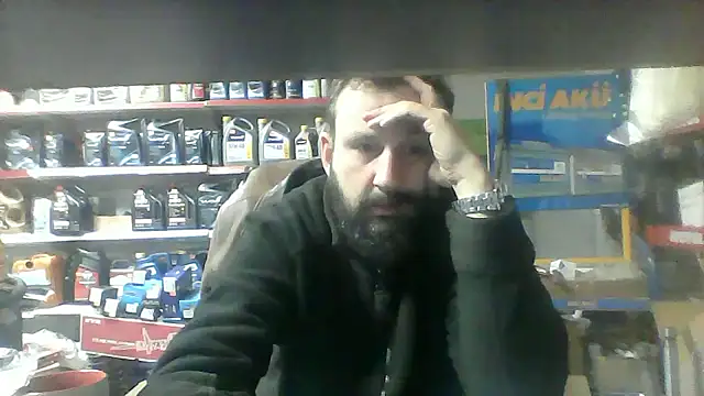 vihand22 online show from October 31, 2025, 7:27 am