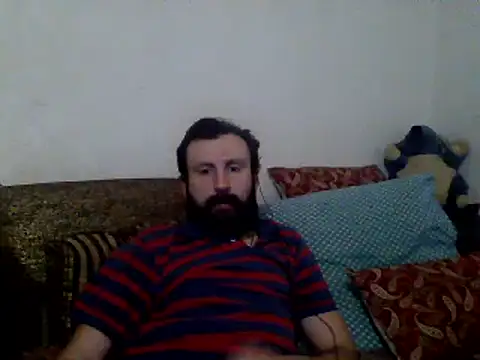 vihand22 online show from September 29, 2025, 8:47 pm