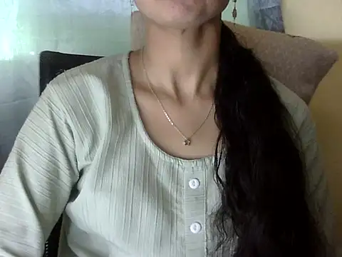 Snapshot of Rahat_S chatting on October 9, 2025, 8:37 am Rahat S online show from October 9, 2025, 8:37 am