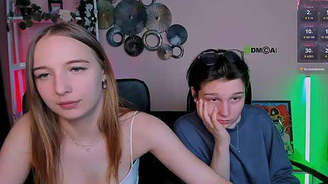 keylas moan online show from March 26, 2026, 6:06 pm