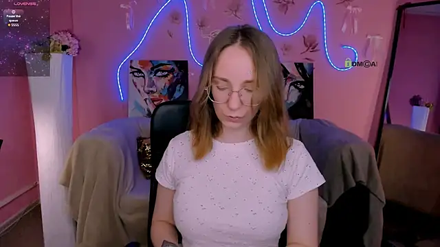 keylas moan online show from June 5, 2026, 10:04 pm