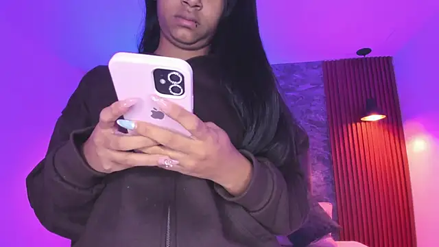 zoe evans5 online show from October 16, 2025, 11:40 am