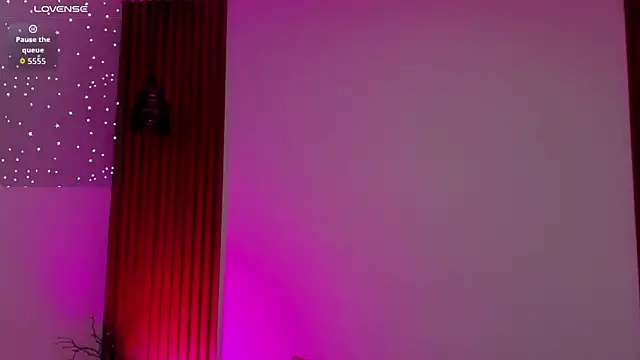 zoe evans5 online show from October 21, 2025, 11:20 am