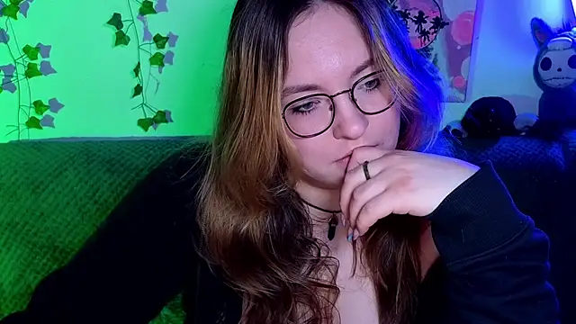 ZayaRush online show from June 2, 2026, 3:23 pm