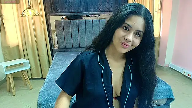 Honey Love   online show from September 9, 2025, 1:42 pm