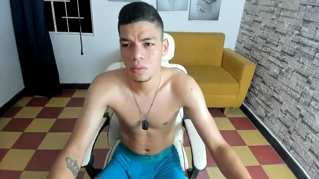 Snapshot of andres_sant chatting on September 18, 2025, 4:04 am andres sant online show from September 18, 2025, 4:04 am