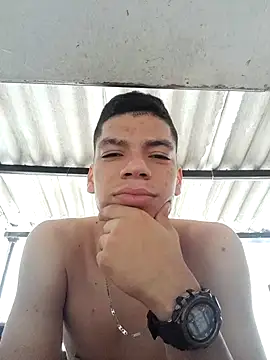 Snapshot of andres_sant chatting on October 30, 2025, 9:11 pm andres sant online show from October 30, 2025, 9:11 pm