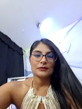 LaiaTorres1 online show from September 15, 2025, 10:26 am