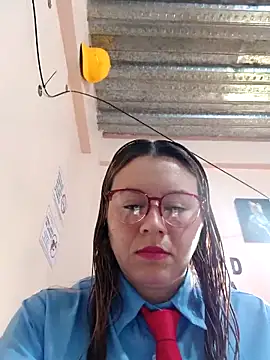 Hannah-colx online show from March 19, 2026, 1:33 pm