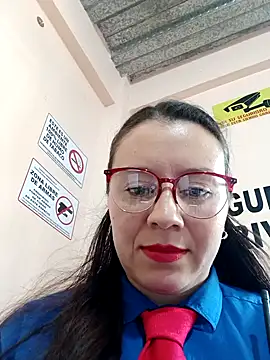 Snapshot of Hannah-colx chatting on September 26, 2025, 4:47 pm Hannah-colx online show from September 26, 2025, 4:47 pm