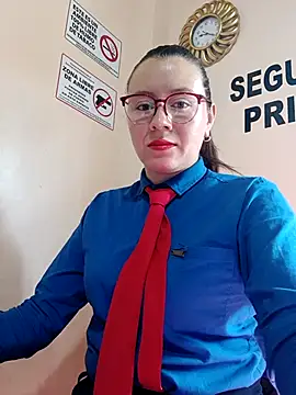 Snapshot of Hannah-colx chatting on October 15, 2025, 1:19 pm Hannah-colx online show from October 15, 2025, 1:19 pm