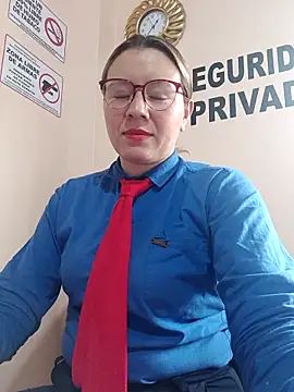 Hannah-colx online show from December 19, 2025, 5:37 pm